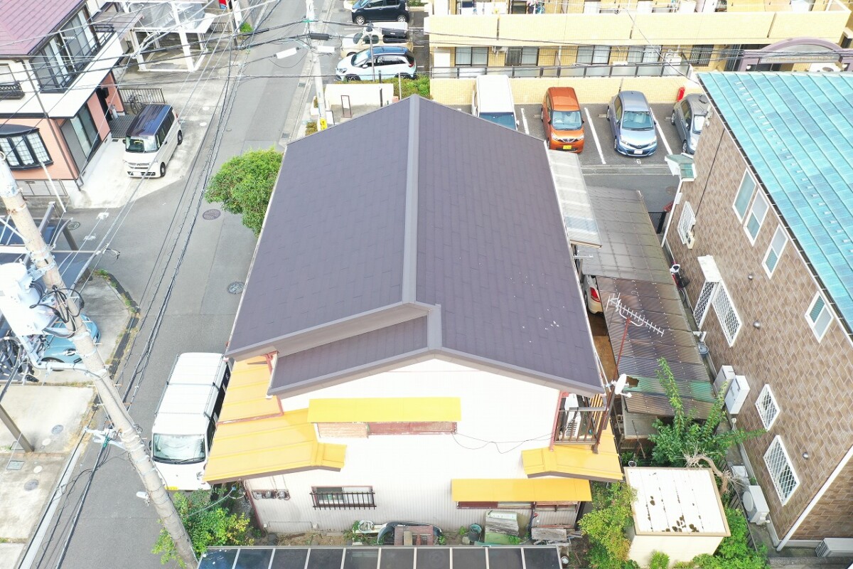 スレート屋根（コロニアルグラッサ）　屋根葺き替え工事　【平塚市】