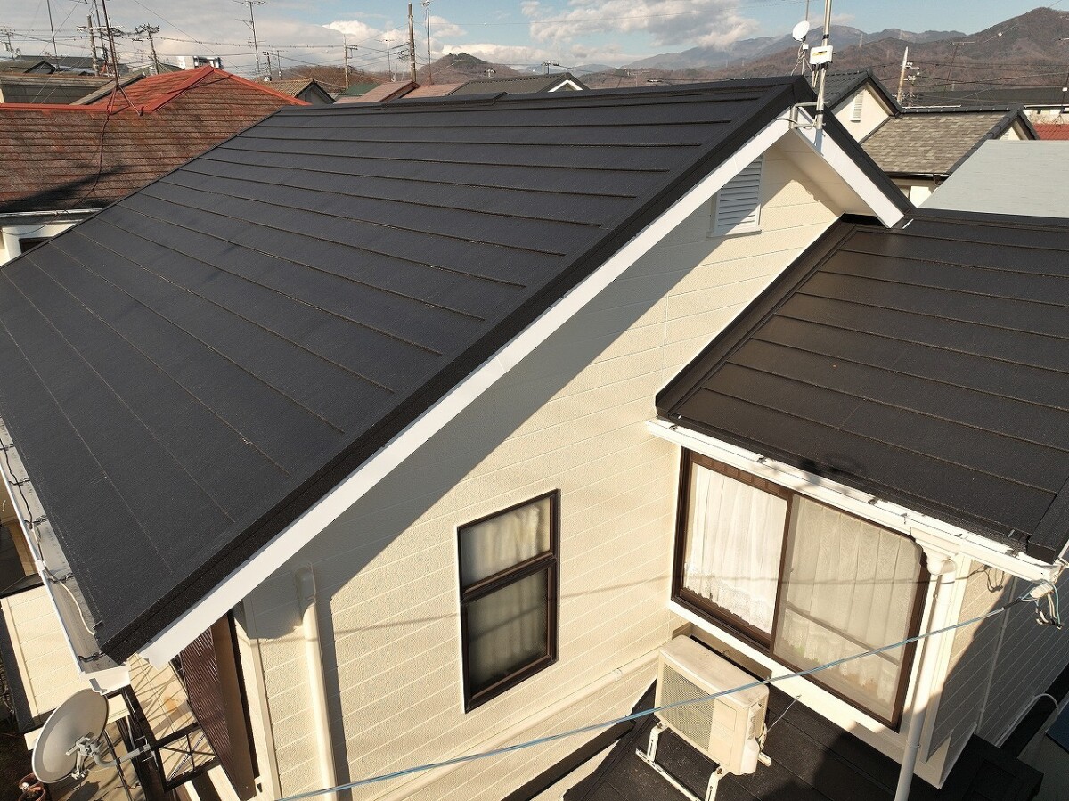 ガルバリウム鋼板・破風板金巻【平塚市】